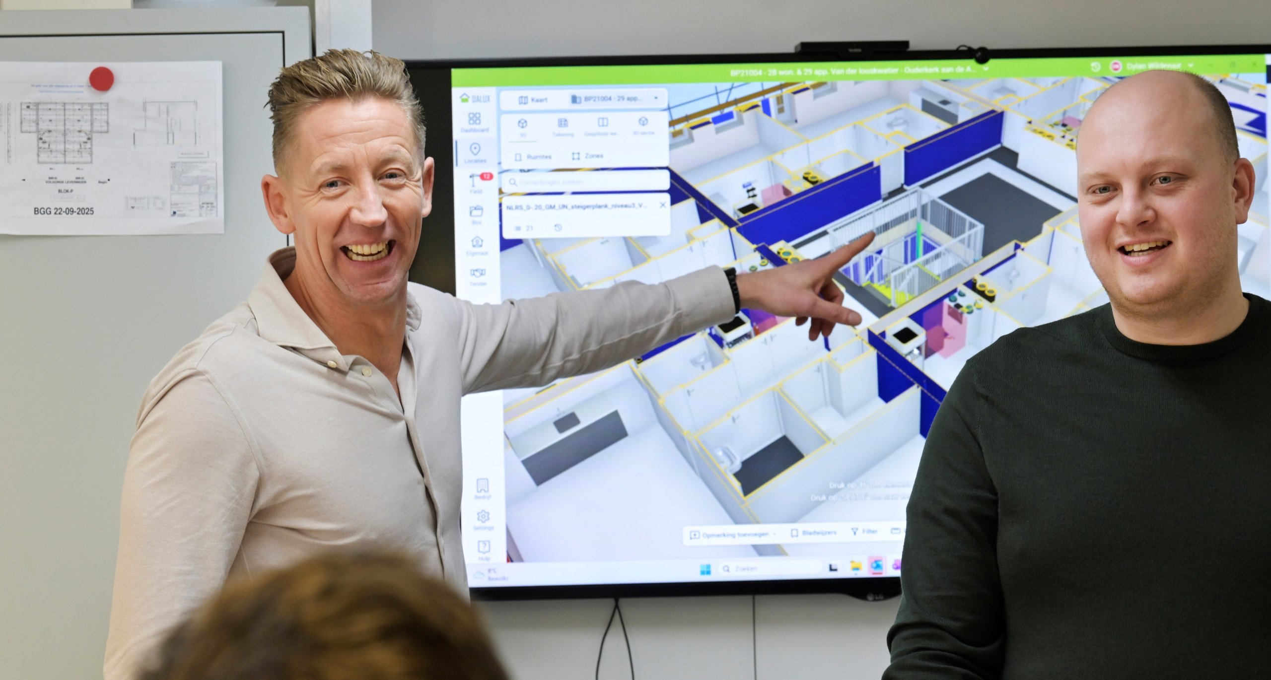 Bas tijdens een van de werkoverleggen van zijn project